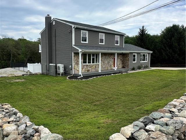 House for sale in Warren, Rhode Island