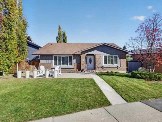 House for sale in Lake Bonavista, Calgary