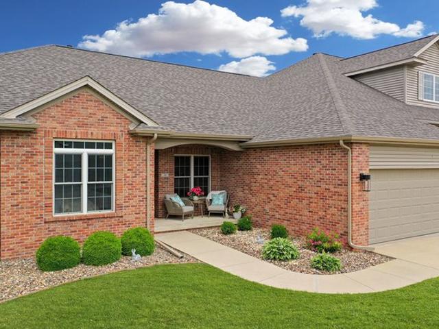 Townhouse for sale in Mclean, Illinois