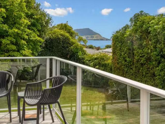 House for sale in Omokoroa, Bay Of Plenty