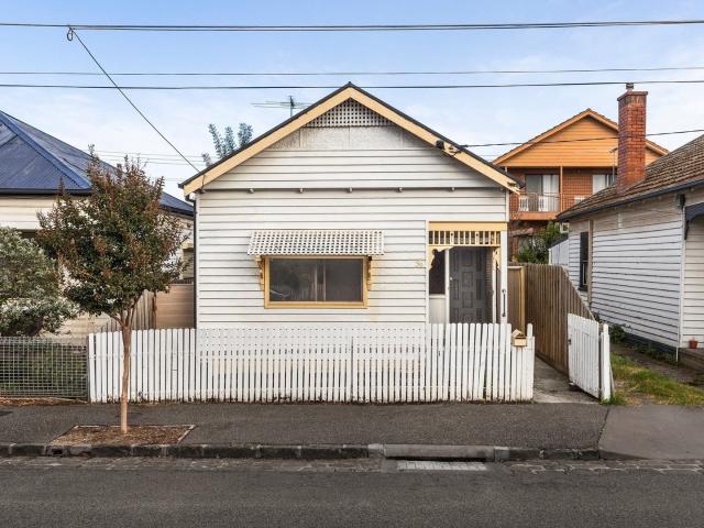 Apartment for rent in Camerons Creek, Victoria