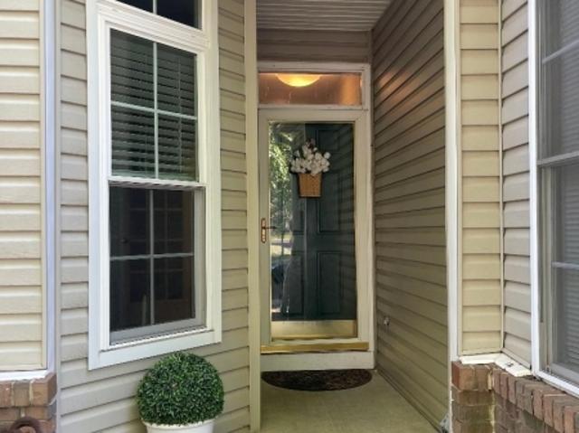 Townhouse for sale in Bridgewater, New Jersey