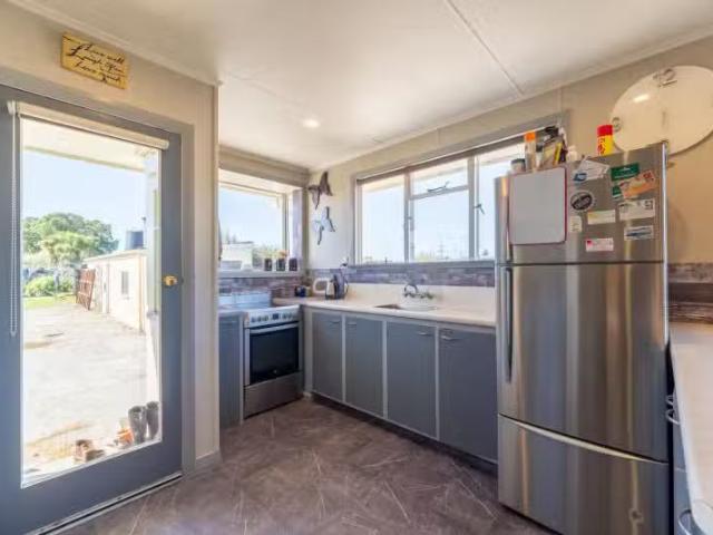 House for sale in Otakou