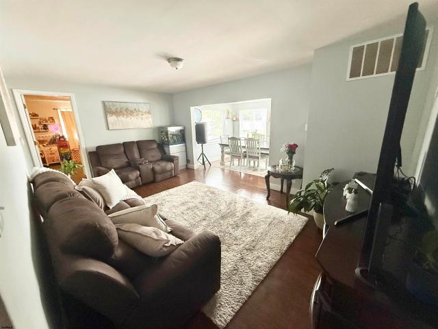 House for sale in Pleasantville, New Jersey