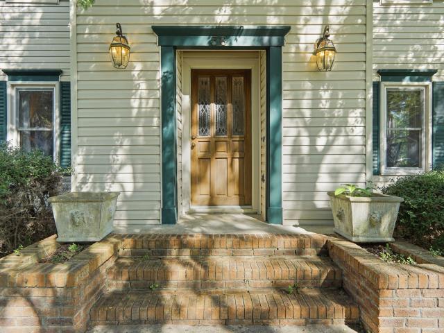 House for sale in Hanahan, South Carolina
