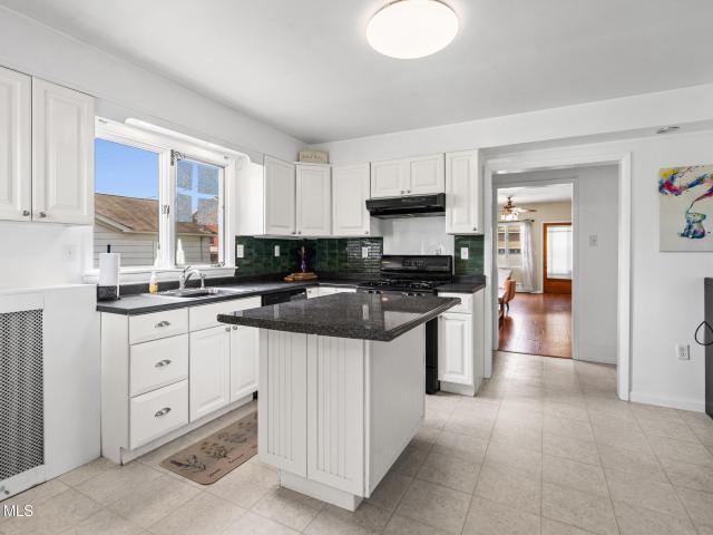 House for sale in Saratoga, New York