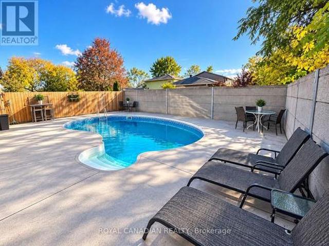 House for sale in Bradford West Gwillimbury, Central Ontario