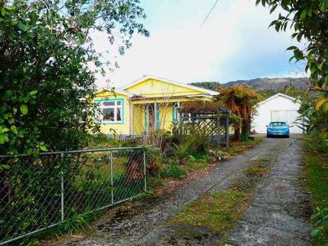 House for sale in Waimangaroa, West Coast