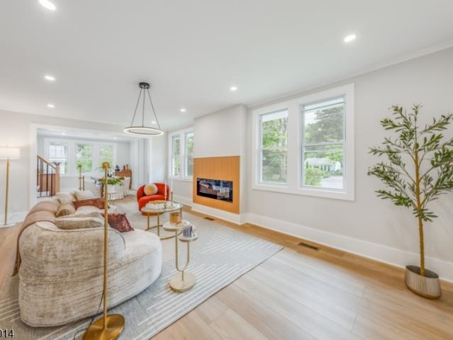 House for sale in Chatham, New Jersey