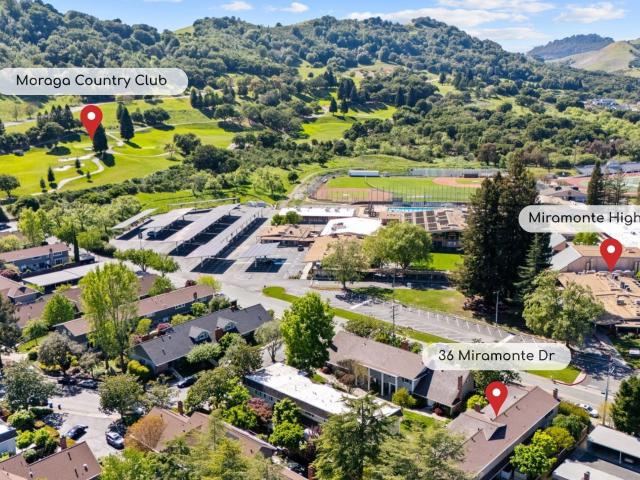 Townhouse for sale in Orinda, California