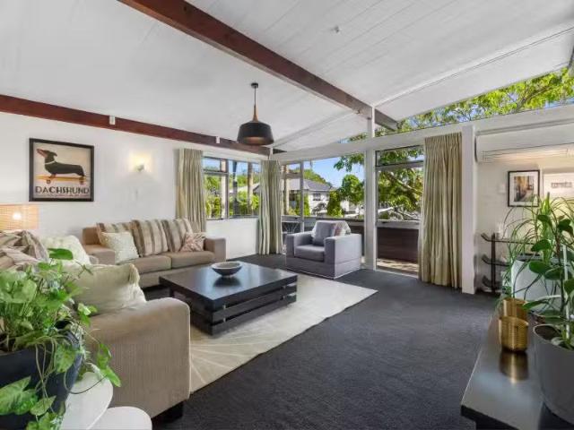 House for sale in Omokoroa, Bay Of Plenty