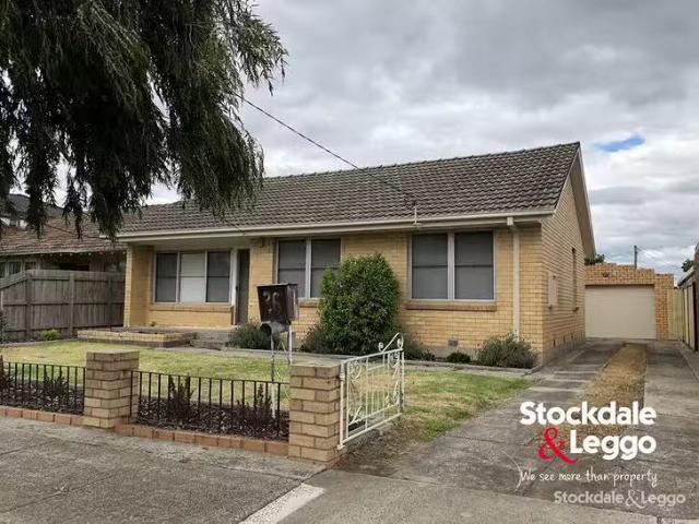 House for rent in Dallas, Victoria