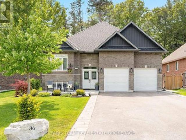 House for sale in Wasaga Beach, Ontario
