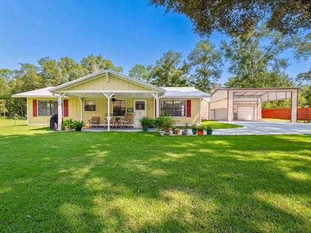 House for sale in Dixie, Florida