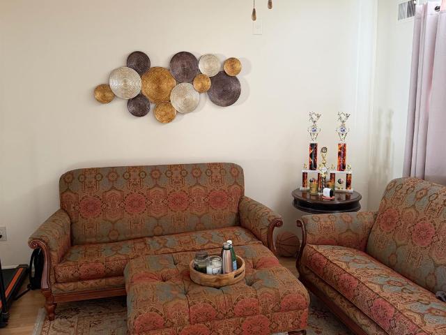 House for sale in Edison, New Jersey