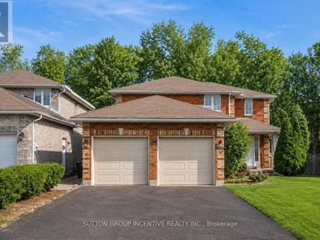 House for sale in Barrie, Ontario