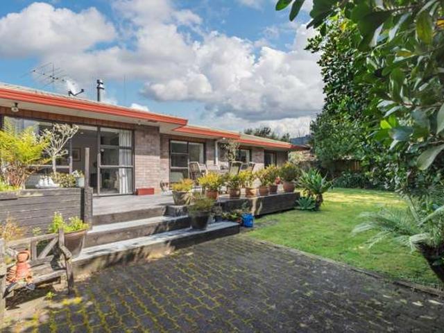 House for sale in Awhitu, Oroua County