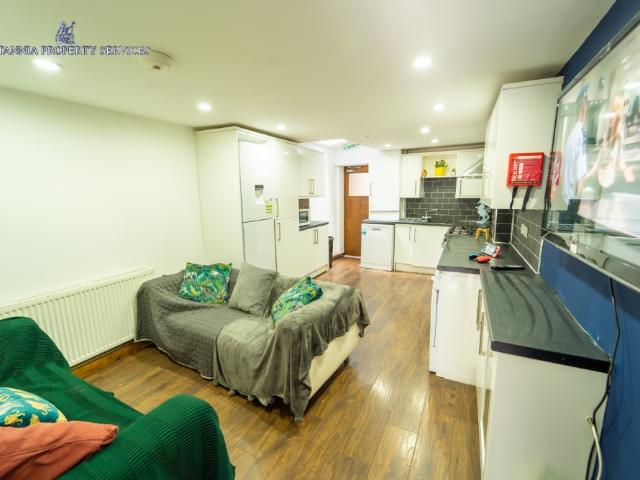 Room for rent in Bournbrook, West Midlands