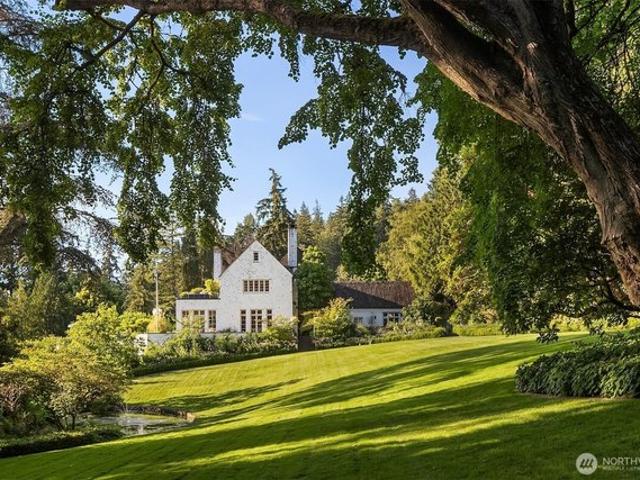 House for sale in Shoreline, Washington