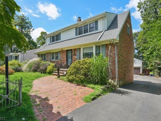 Property for rent in Oakland, New Jersey