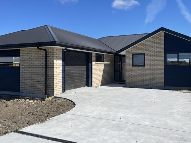 House for rent in Ravenswood, Woodend