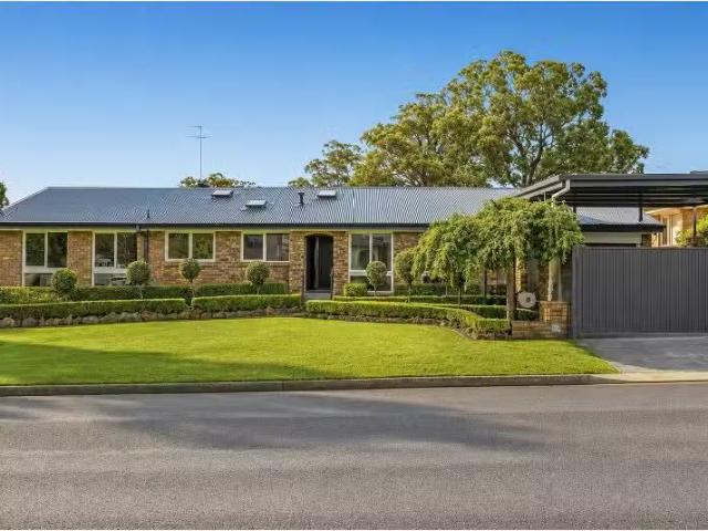House for rent in Bradbury, Sydney