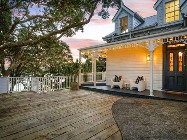 House for sale in Wairau Valley