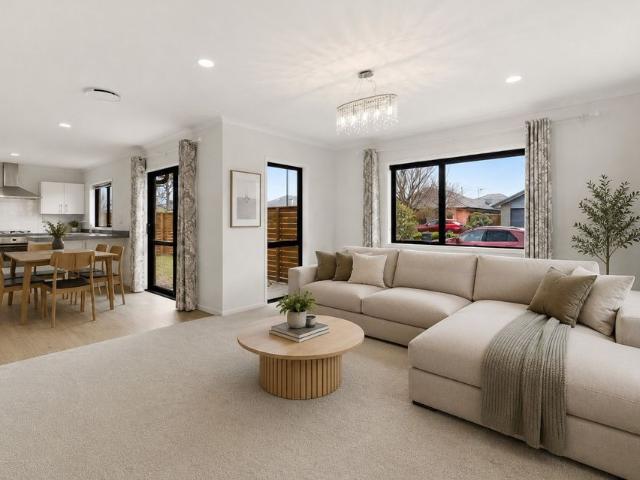 House for rent in Chaslands, Canterbury