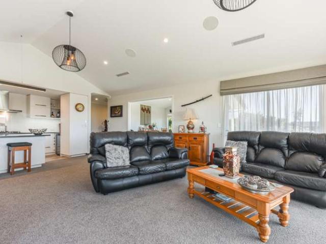 Property for sale in Cable Bay, Nelson Bays