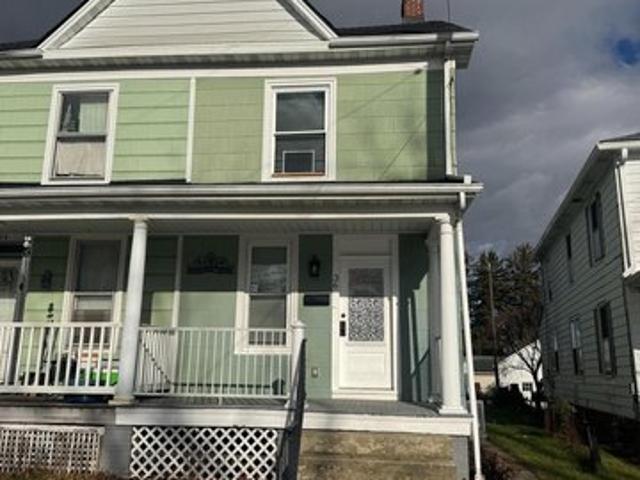 Townhouse for sale in Hanover, Pennsylvania