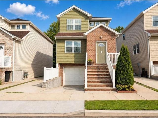 House for sale in Arverne, New York