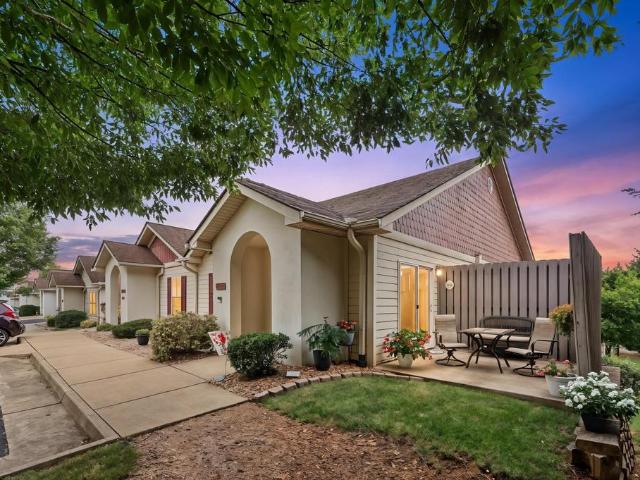 Condo for sale in Virginia