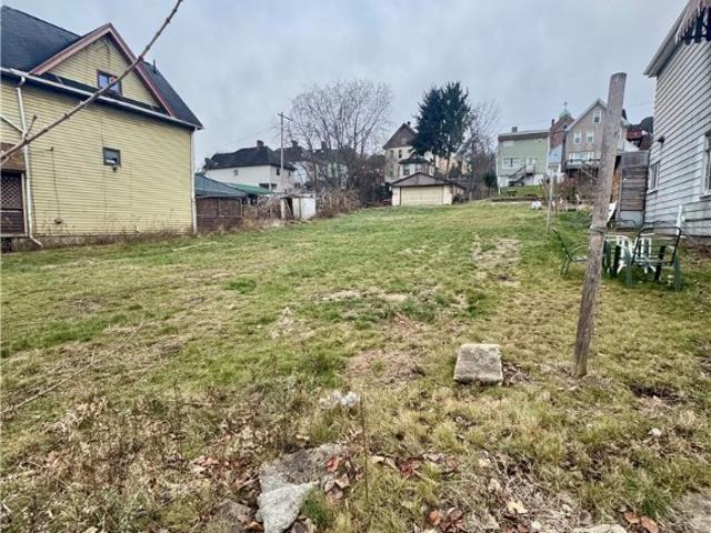 Farm for sale in Monessen, Pennsylvania