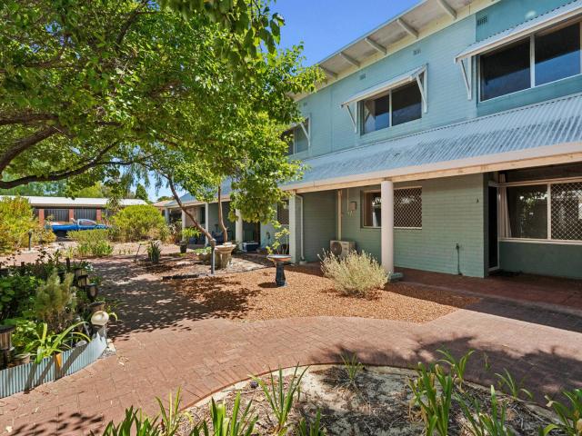 Townhouse for sale in Girrawheen, Western Australia