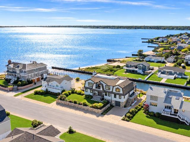 House for sale in East Quogue, Town of Southampton