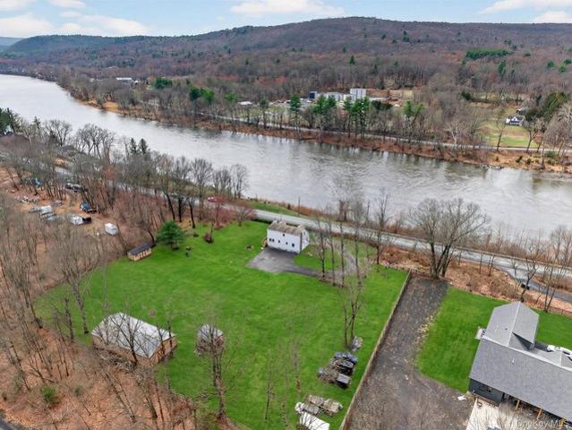 House for sale in Cuddebackville, New York