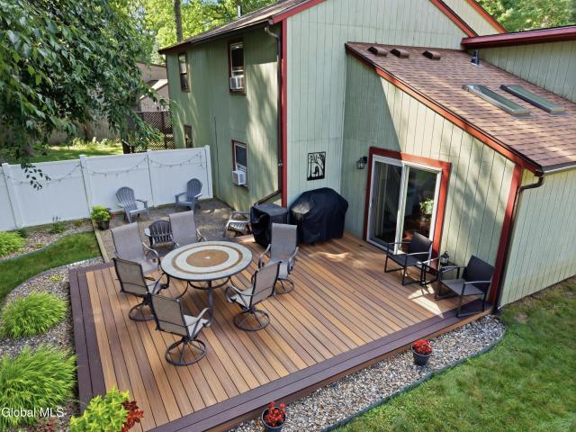 Townhouse for sale in Saratoga, New York