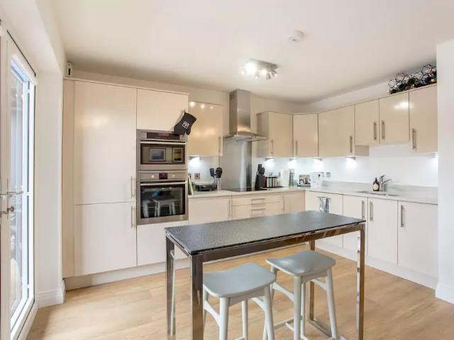 Apartment for rent in The Borough, Greater London