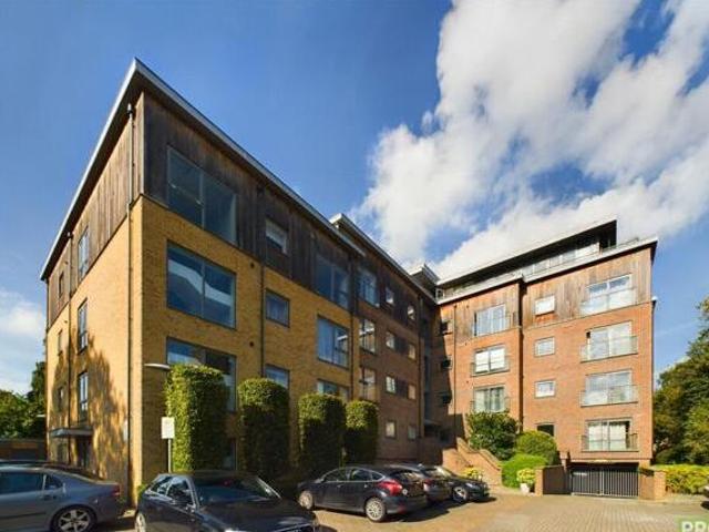 House for sale in Reading