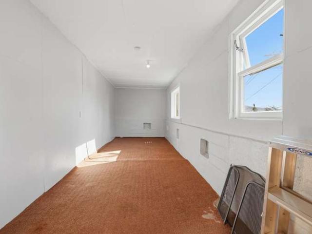 House for sale in Otakou