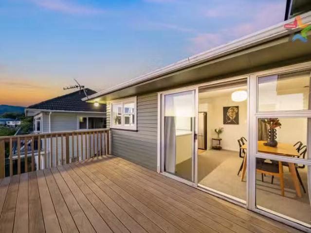 House for sale in Days Bay, Wellington
