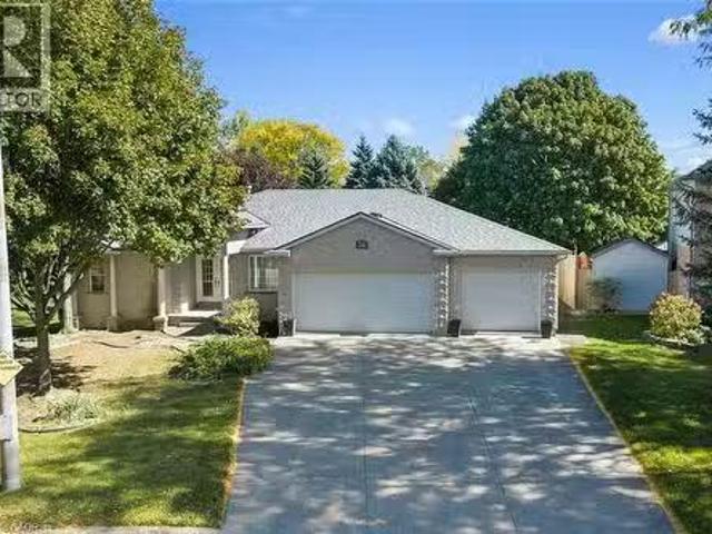 House for sale in Welland, Golden Horseshoe