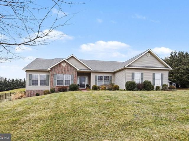 House for sale in Littlestown, Pennsylvania