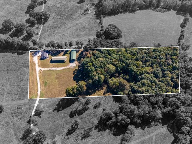 House for sale in Lawrenceburg, Middle Tennessee