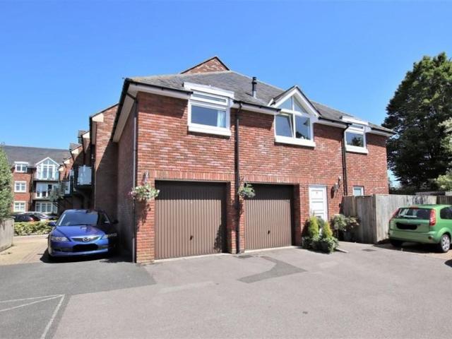 House for rent in Chichester, Littlecote