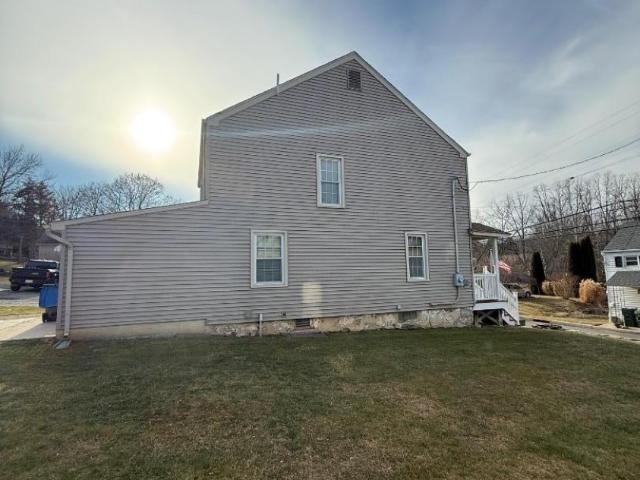 House for sale in Bloomsbury, New Jersey