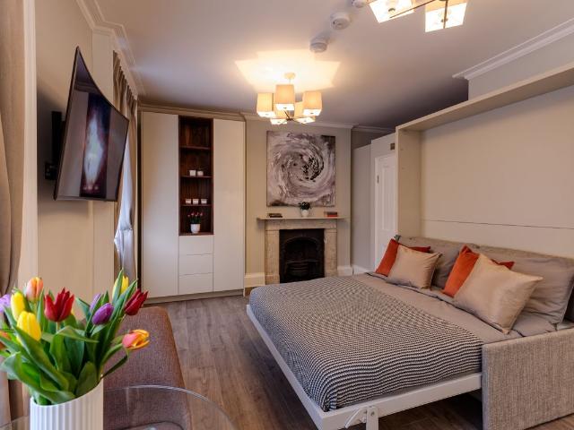 Apartment for rent in Marylebone, Greater London