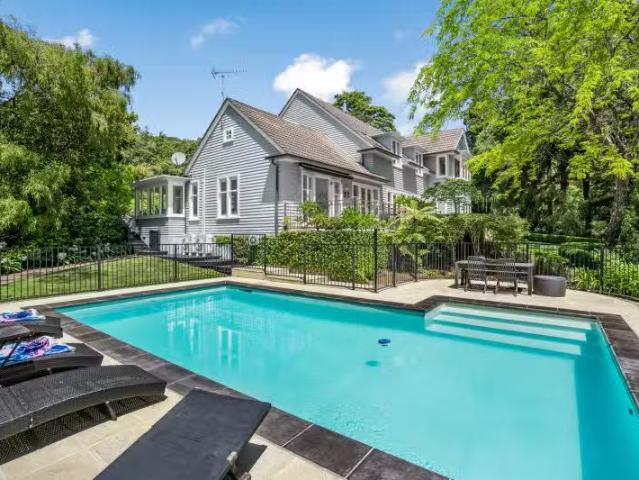 House for sale in Pauatahanui, Wellington