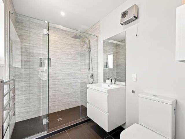 House for sale in Chaslands, Canterbury