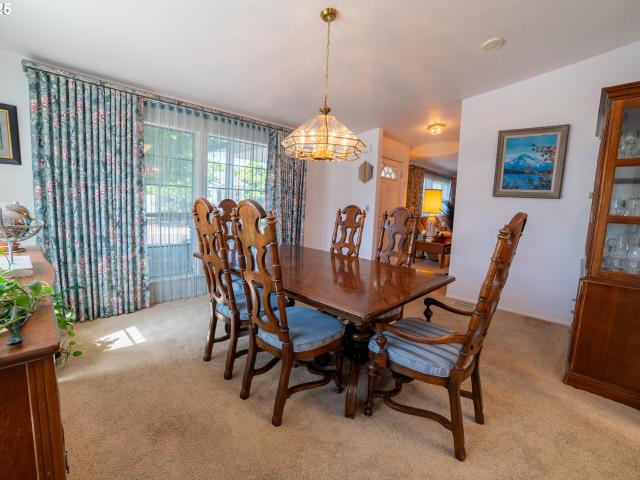 House for sale in Eugene